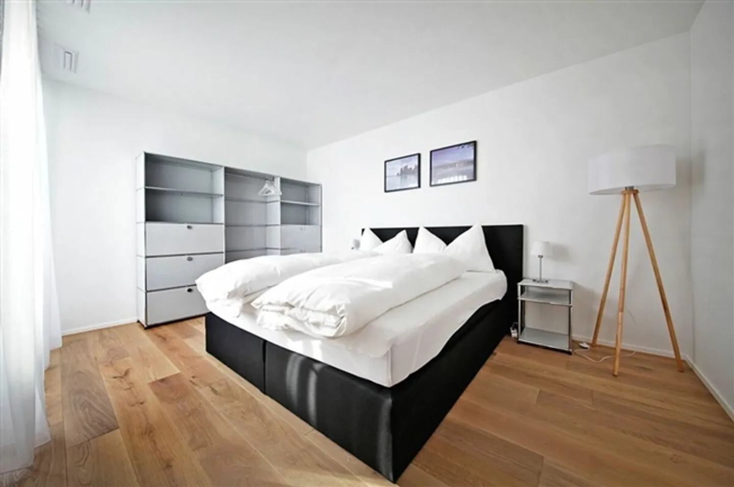 Spacious 2.5 Attic Apartment Furnished - Photo 5 of 11