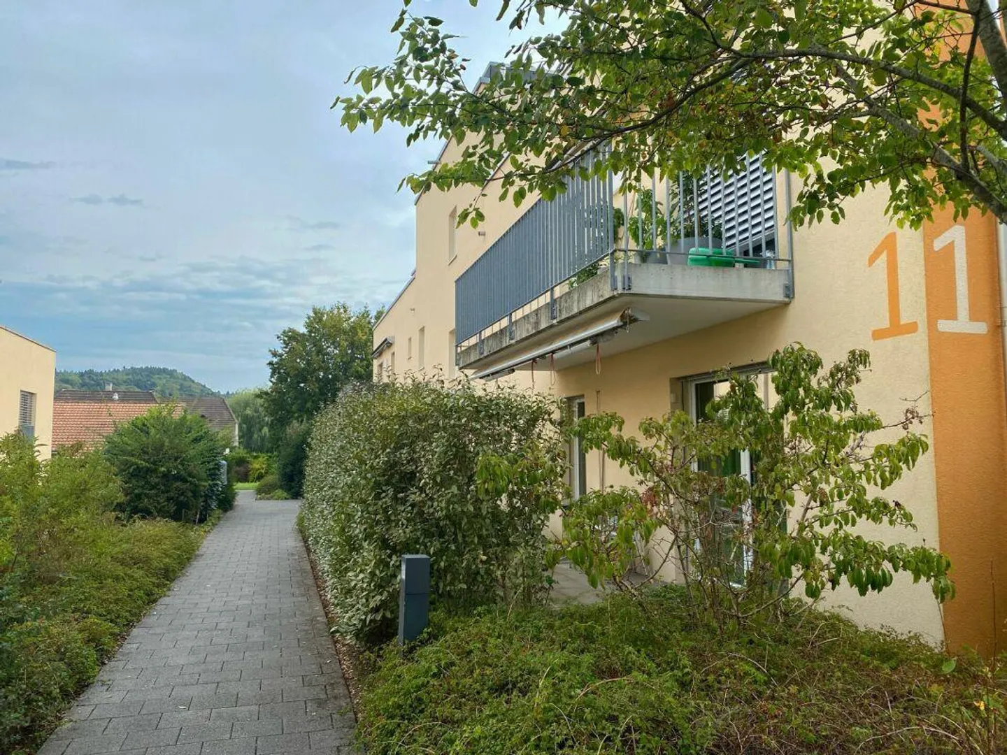 Vivre dans un quartier résidentiel idyllique à Roggwil - Photo 1 sur 8