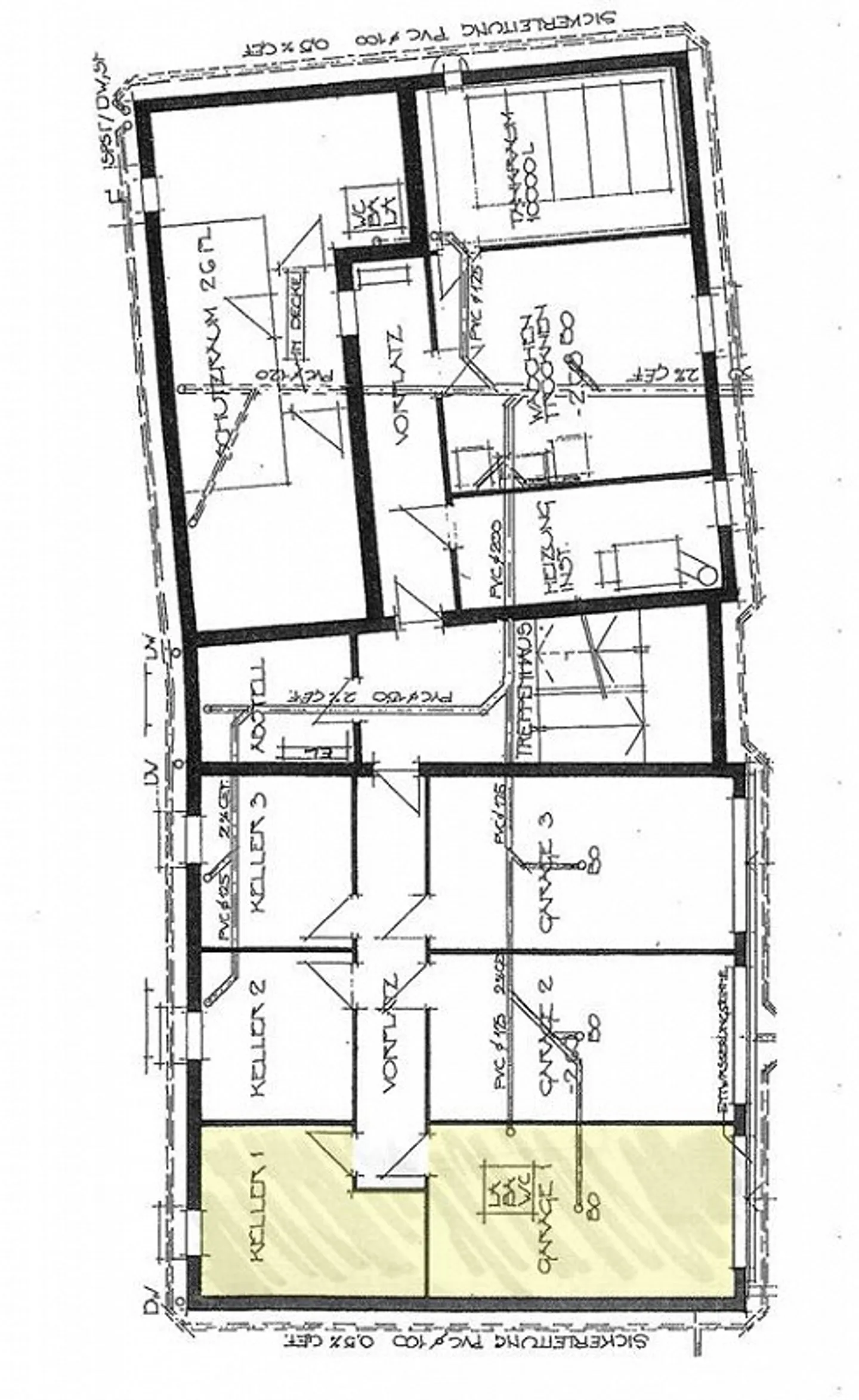 Sunny, Quiet 5.5-Room Penthouse Apartment - Photo 16 of 18