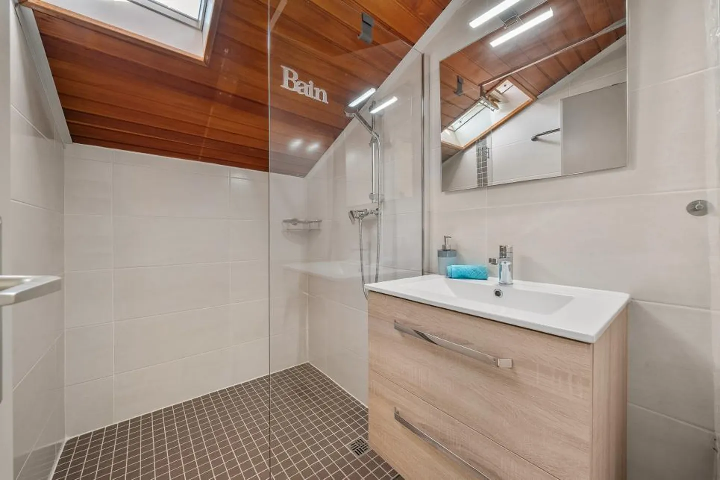 Maison jumelée 5.5 pièces - Photo 8 sur 9