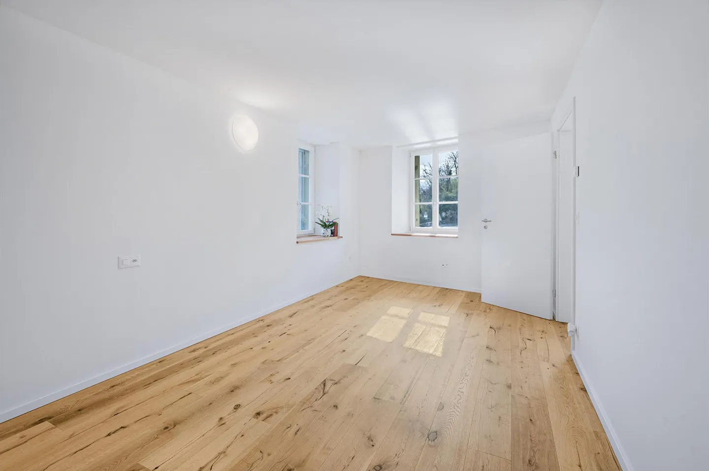 Edificio residenziale e commerciale ad alto rendimento con rendimento lordo del 5% ad Aarburg - Foto 9 di 14