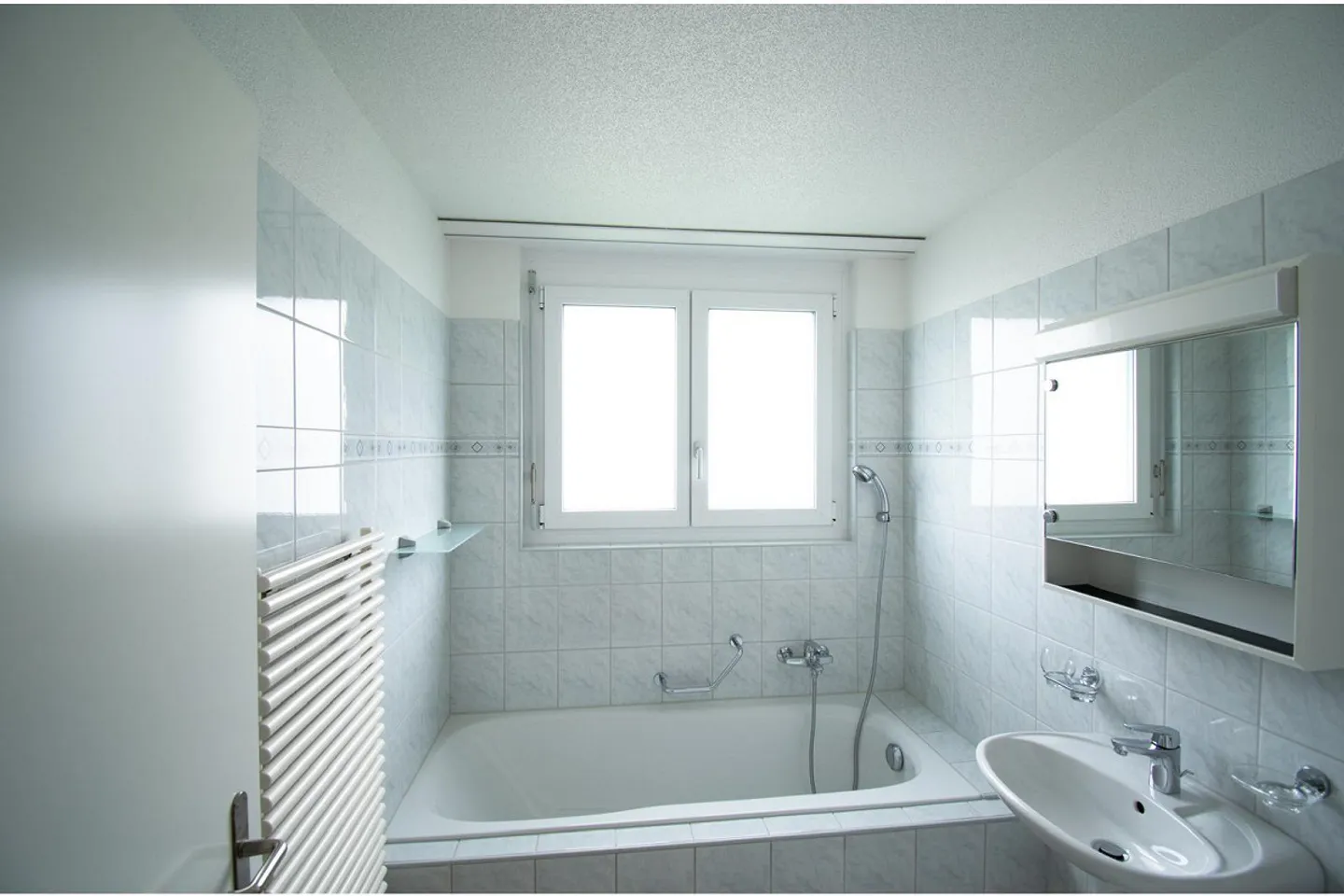 Grosszügige Wohnung mit Südbalkon - Foto 6 von 11