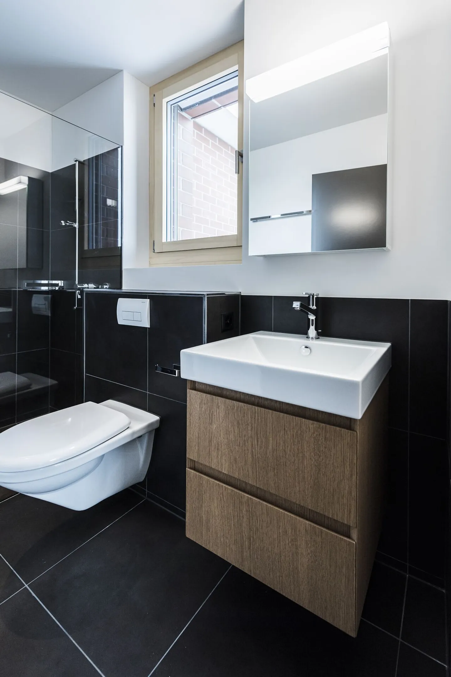 4 1/2 Room Attic Apartment in the Center of Uster - Photo 8 of 8