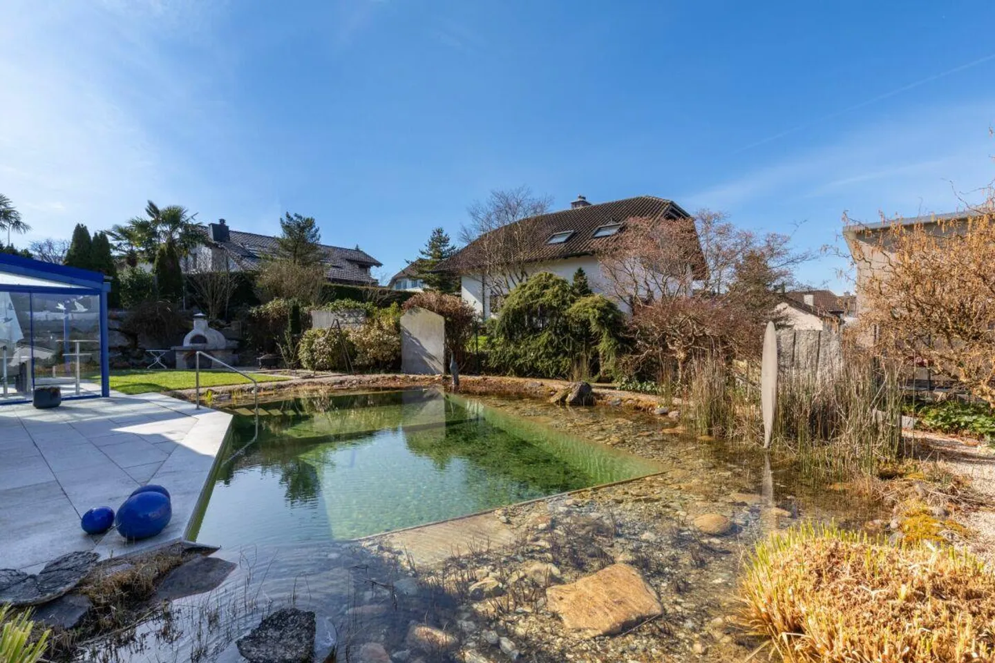 A Home with Many Possibilities - Photo 5 of 9