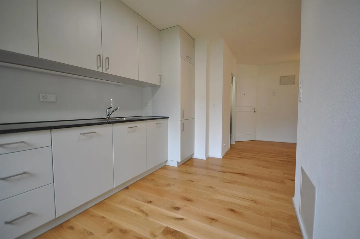 Erstbezug nach Sanierung - Charmante 3.5-Zimmer-Wohnung - Foto 3 von 13