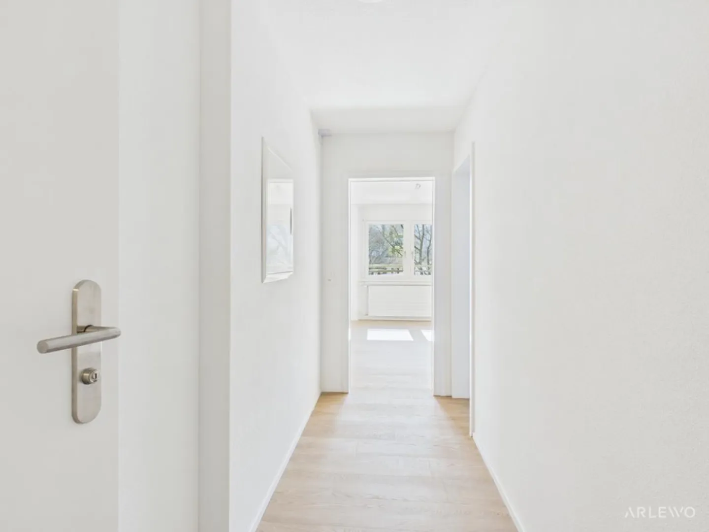 Piccolo ma bello vicino al lago - Foto 8 di 9