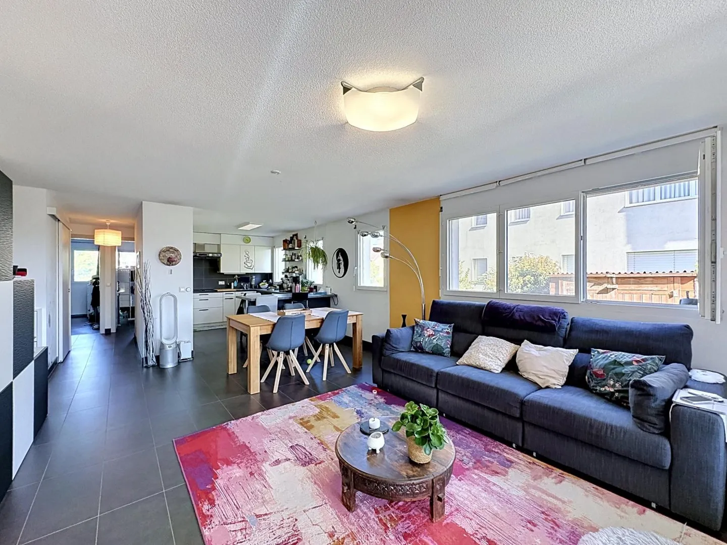 Appartement Charmant avec Jardin - Photo 2 sur 11