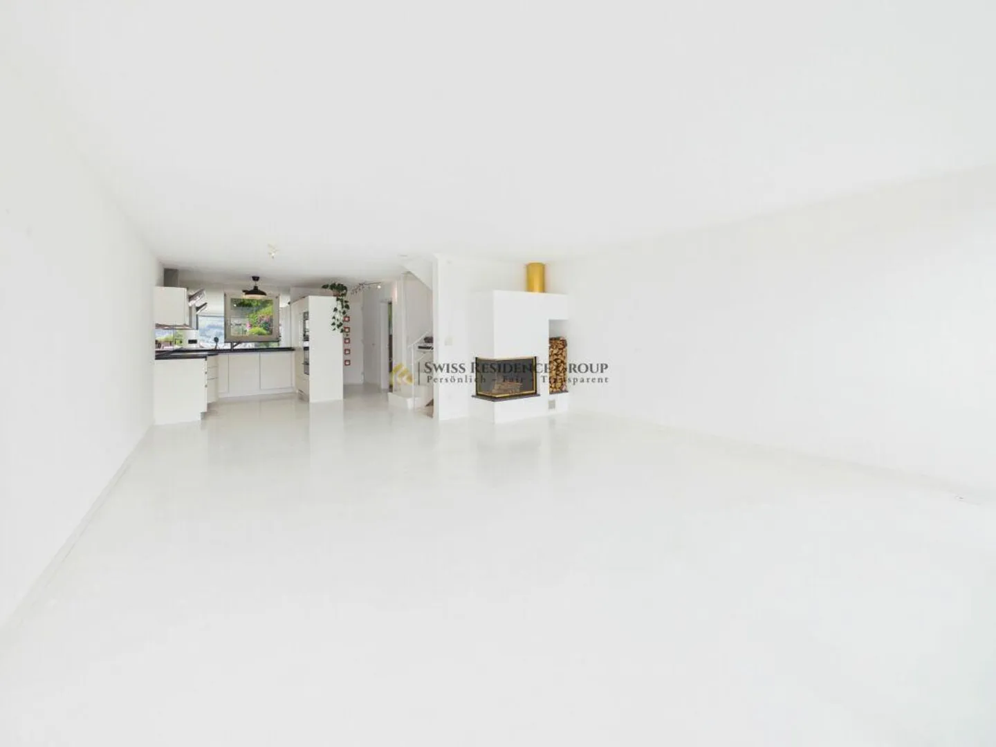 Esclusiva casa a schiera di 4,5 stanze con vista incomparabile sul lago, sul castello e sulle montagne - Foto 3 di 16