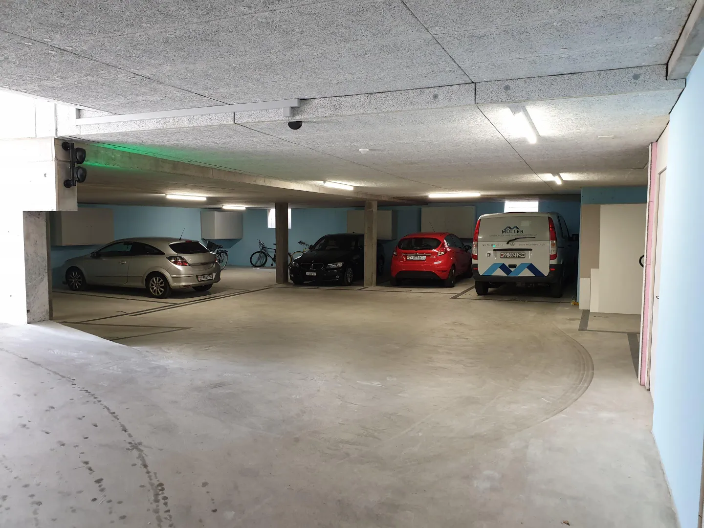 Parkplatz im Freien mieten - Foto 3 von 3