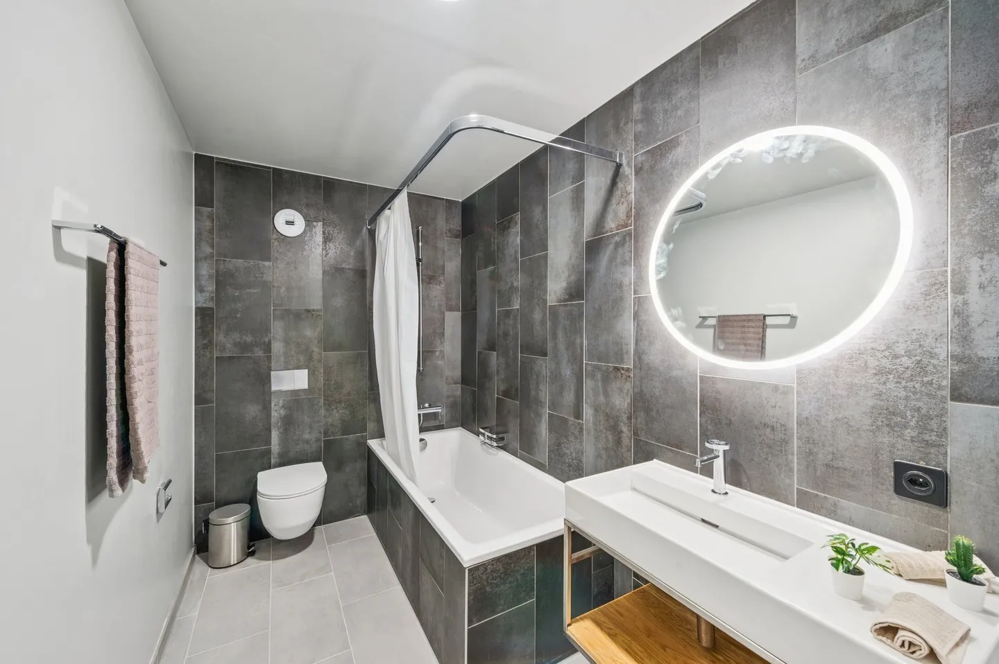 Magnifique loft neuf - Photo 10 sur 12