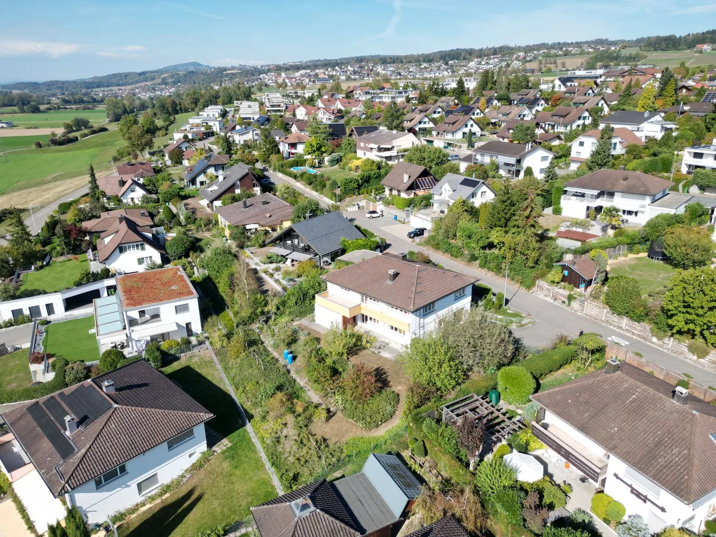 Grosszügiges Einfamilienhaus mit separater Einliegerwohnug und Weitsicht - Foto 38 von 38