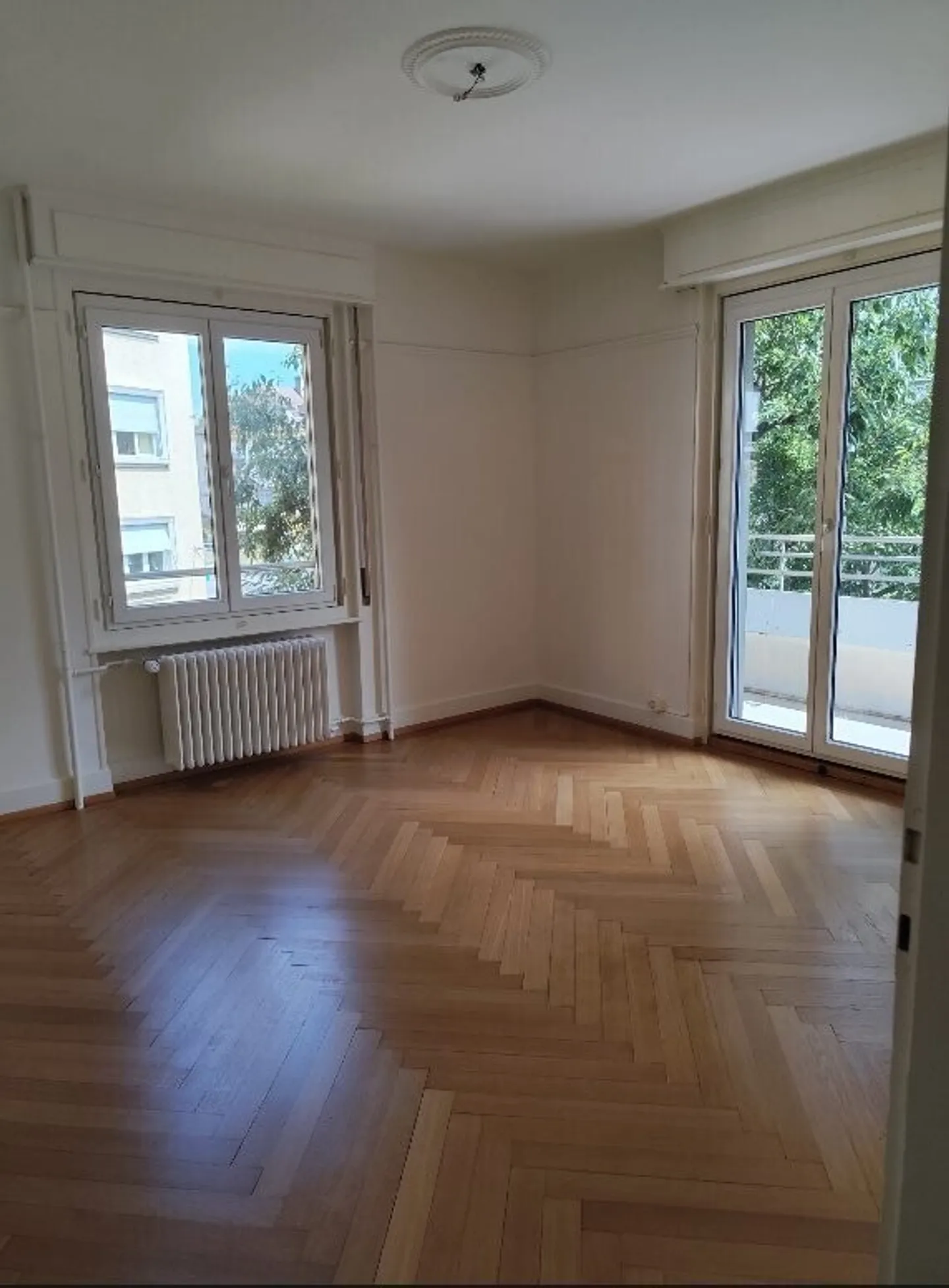 Renovierte 3,5-Zimmer-Wohnung im begehrten Stadtteil Sous-Gare! - Foto 2 von 4