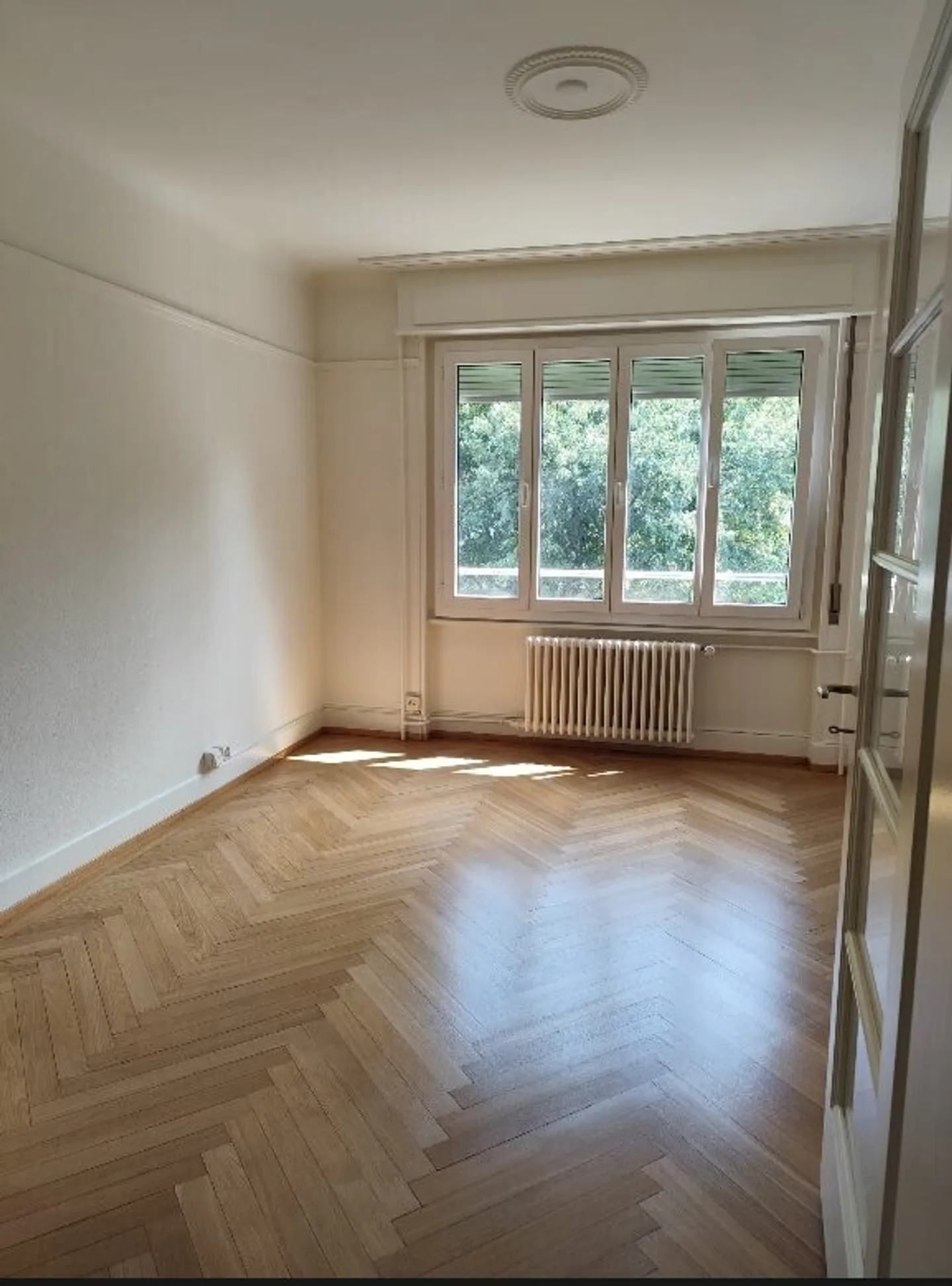 Renovierte 3,5-Zimmer-Wohnung im begehrten Stadtteil Sous-Gare! - Foto 3 von 4