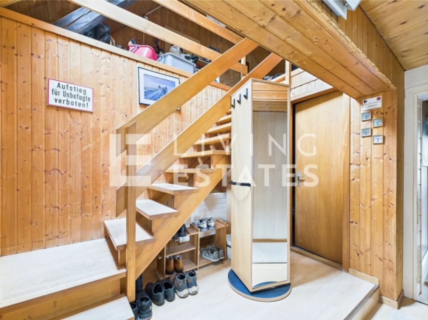 Charming Investment Opportunity with Development Potential - Fully Rented - Photo 9 of 14