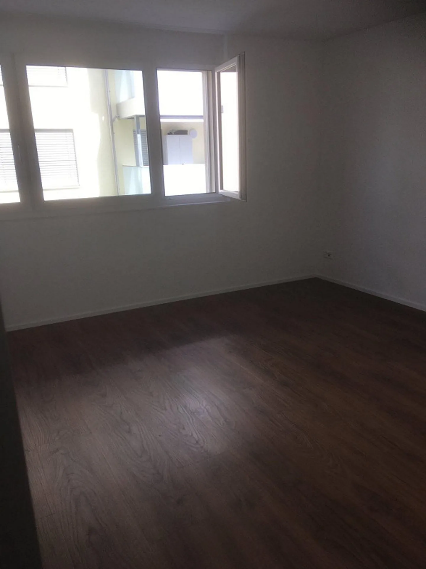 Apartment - Photo 6 of 8