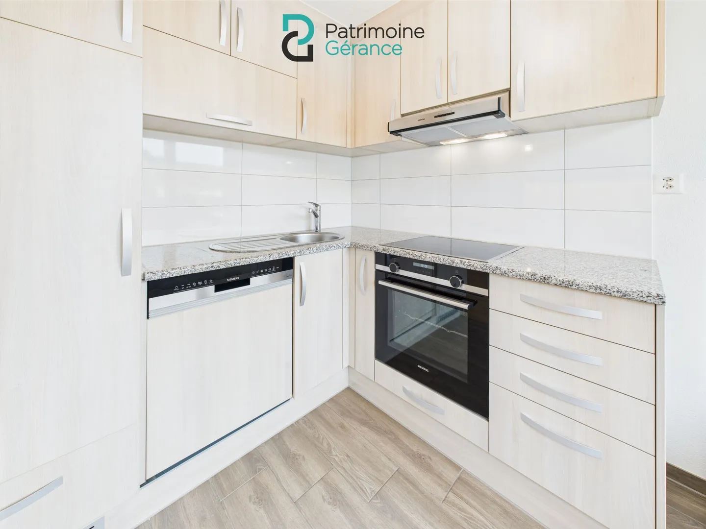 Bellissimi appartamenti ristrutturati di 2,5 locali con vista - Foto 4 di 15