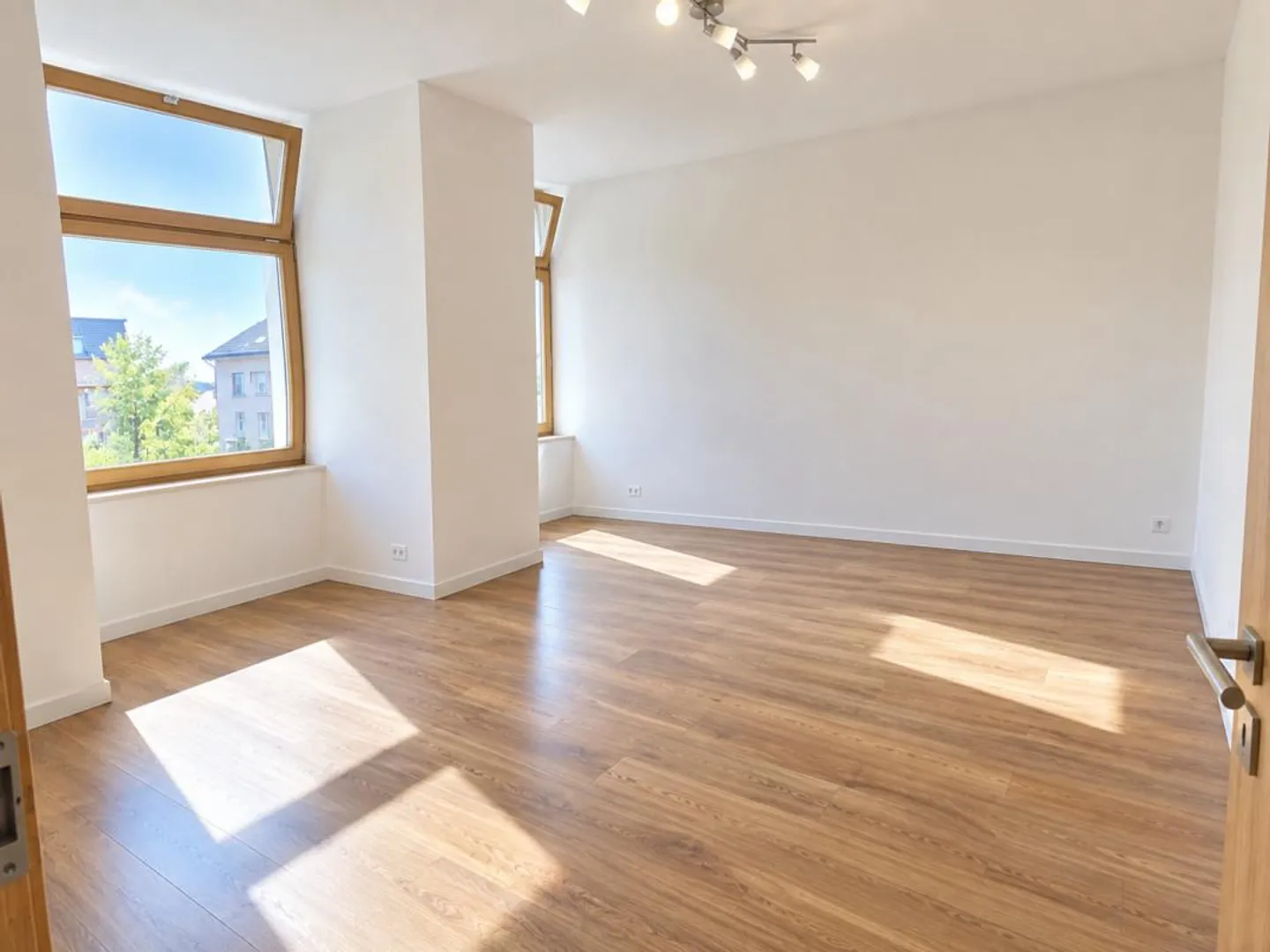Charming 3-Room Apartment - Photo 8 of 8