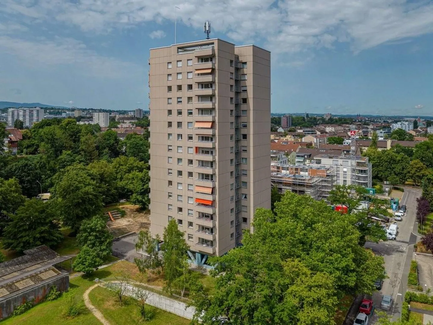 Modernes Apartment in Birsfelden - Foto 1 von 7