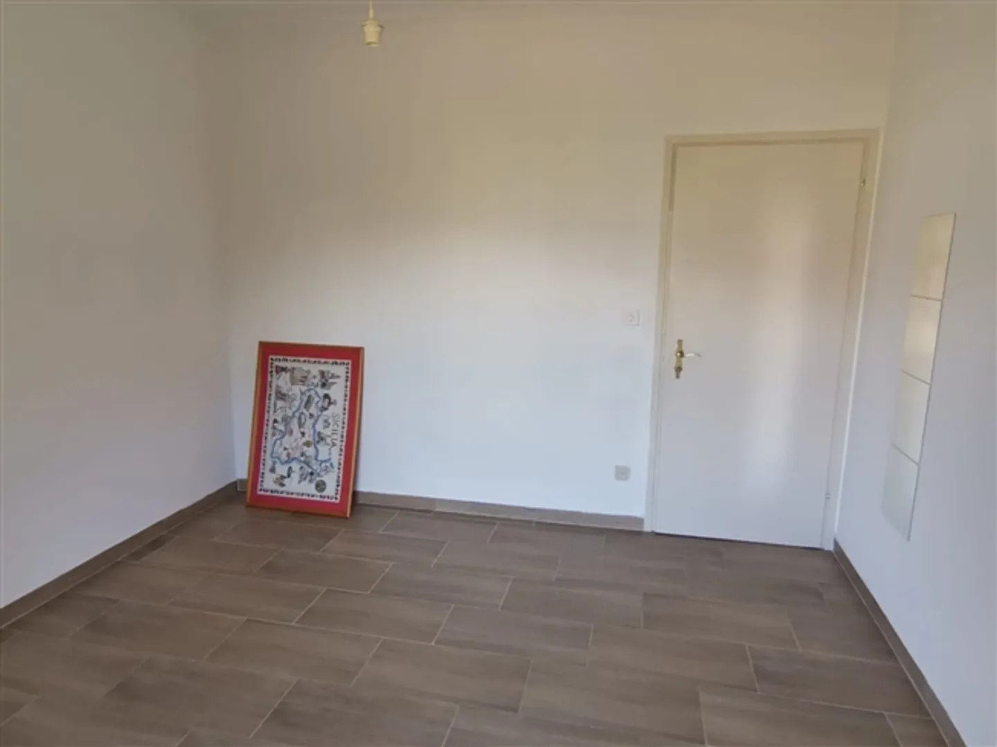 «Appartamento 4.5 locali con 2 box / 4 1/2-Zimmer-Wohnung mit 2 Garagen» - Foto 8 von 19