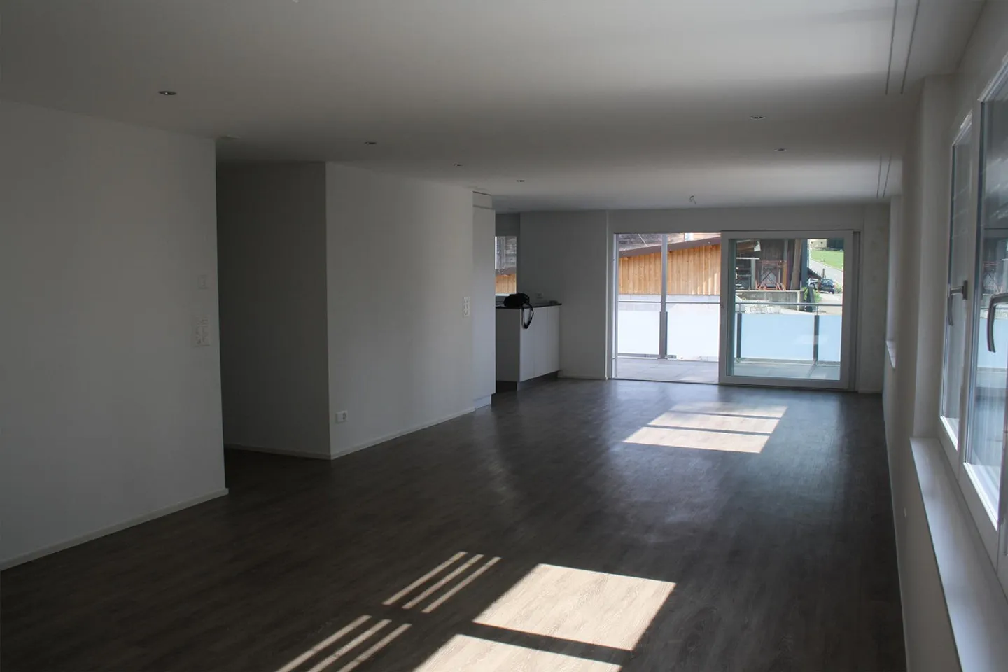 Appartement de 4.5 pièces avec standard de copropriété à Niederbüren - Photo 1 sur 11