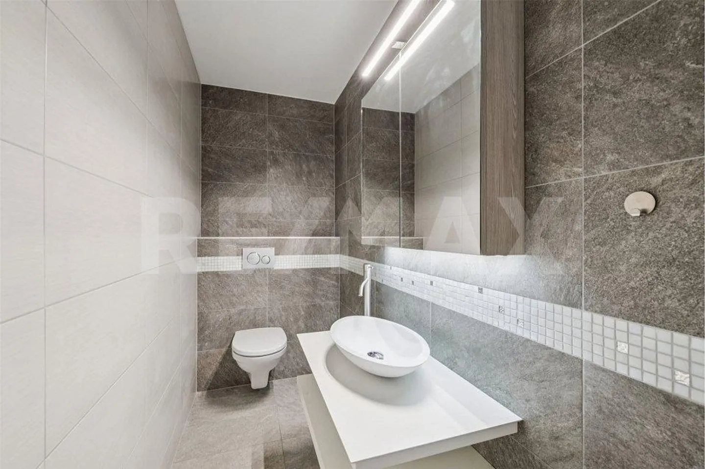 Magnifico appartamento di 3,5 locali con giardino di 400 m² a Orsonnens ... - Foto 8 di 12