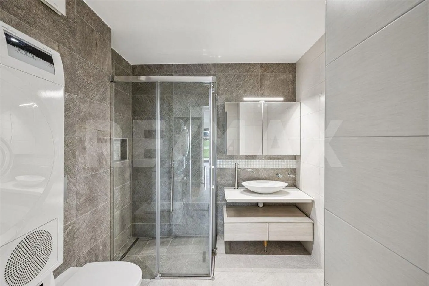 Magnifico appartamento di 3,5 locali con giardino di 400 m² a Orsonnens ... - Foto 9 di 12