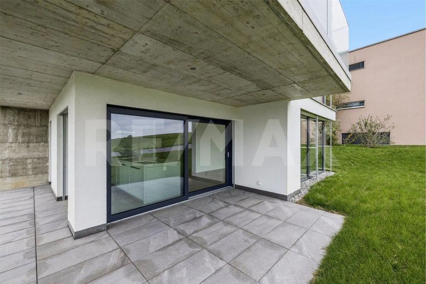 Magnifico appartamento di 3,5 locali con giardino di 400 m² a Orsonnens ... - Foto 11 di 12