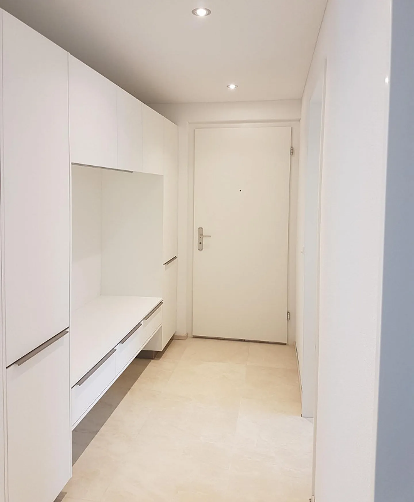 Bright and central 2.5-room apartment in Thal - Photo 3 of 9