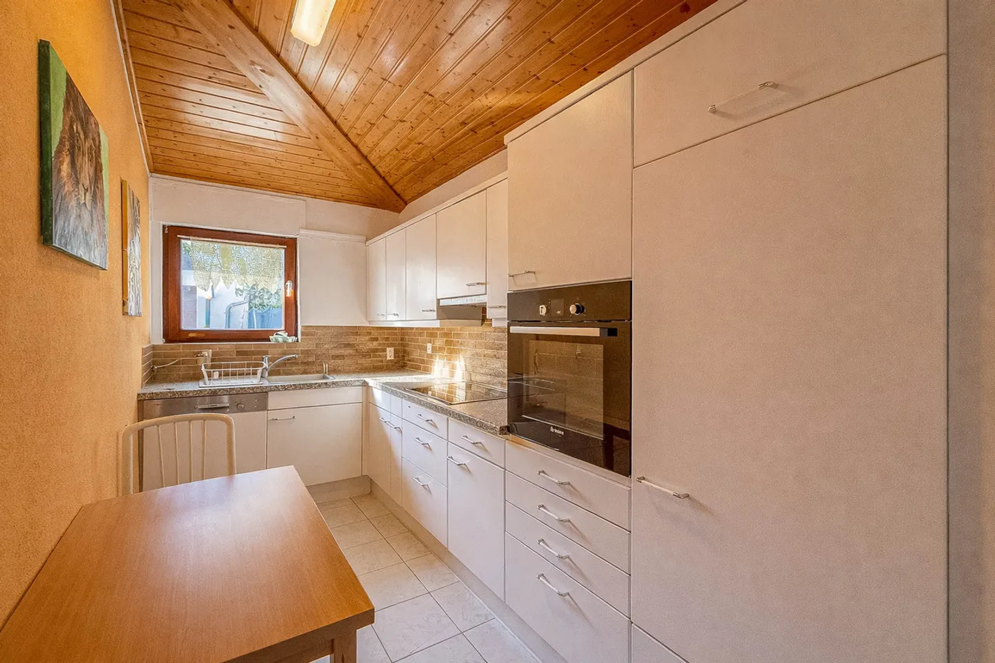 Charmante Wohnung mit Seeblick - Foto 3 von 8