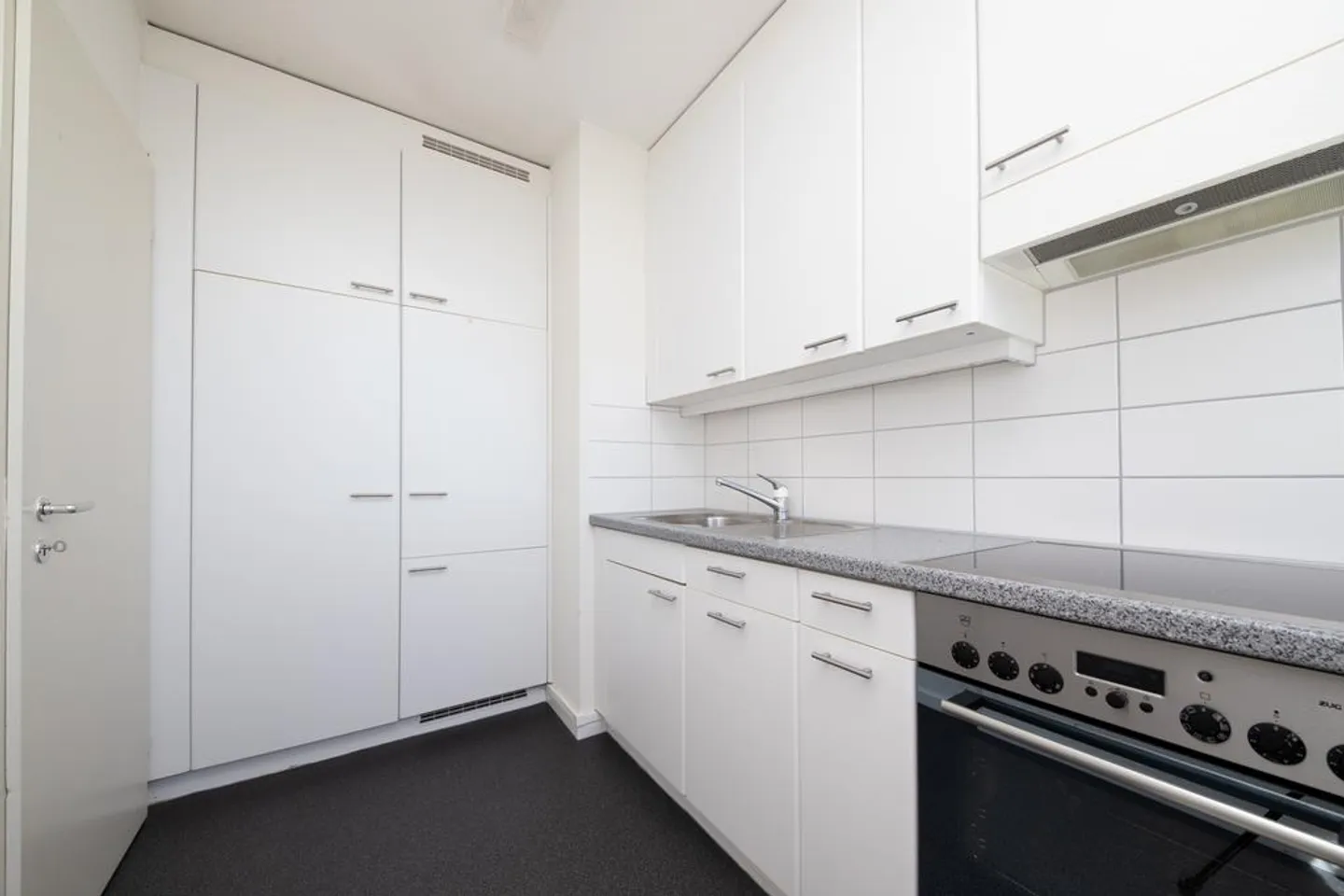 1-Zimmerwohnung direkt am Rhein! - Foto 3 von 8
