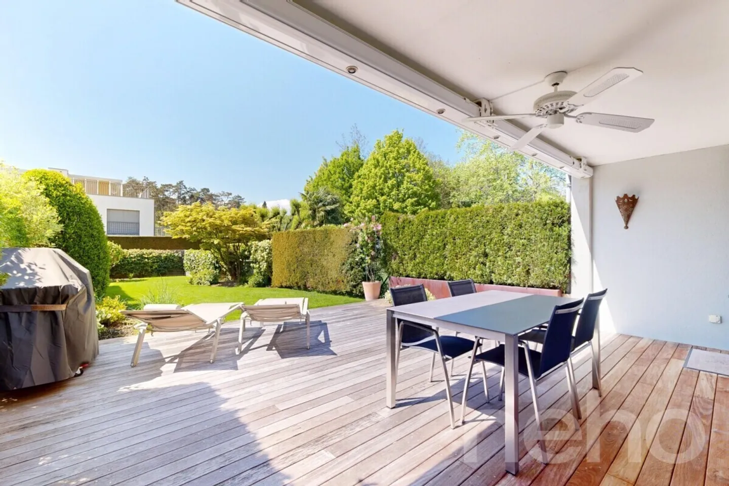 High-quality house in Conches, garden and quiet atmosphere - Photo 4 of 12