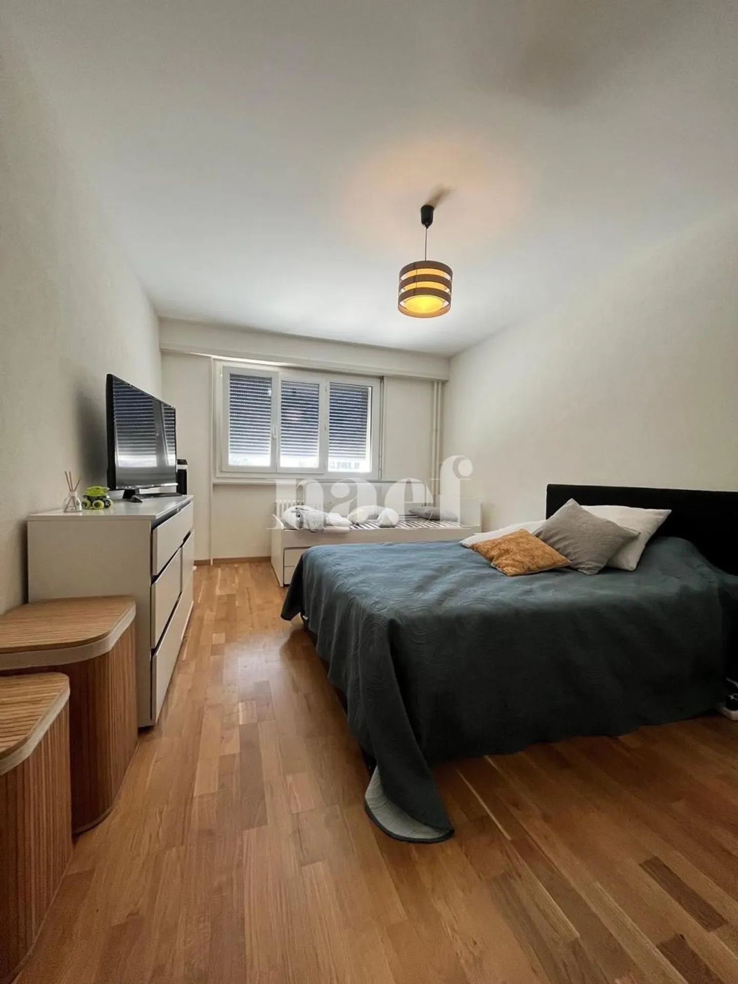 Vollständig renovierte Wohnung im Jahr 2023 nur wenige Schritte vom See und den Geschäften entfernt - Foto 4 von 10