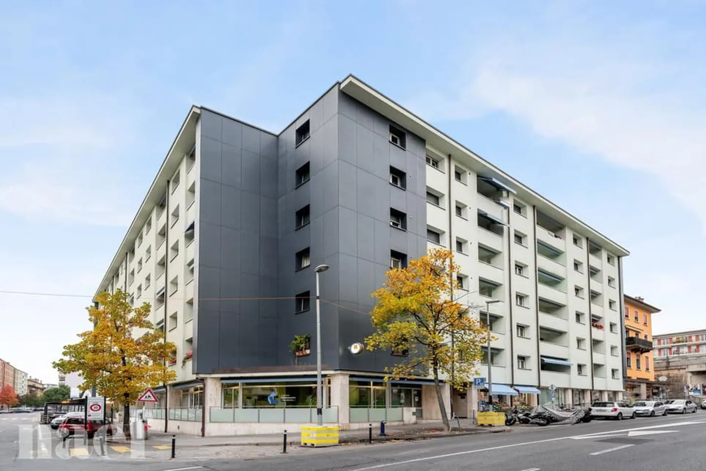 Vollständig renovierte Wohnung im Jahr 2023 nur wenige Schritte vom See und den Geschäften entfernt - Foto 1 von 10