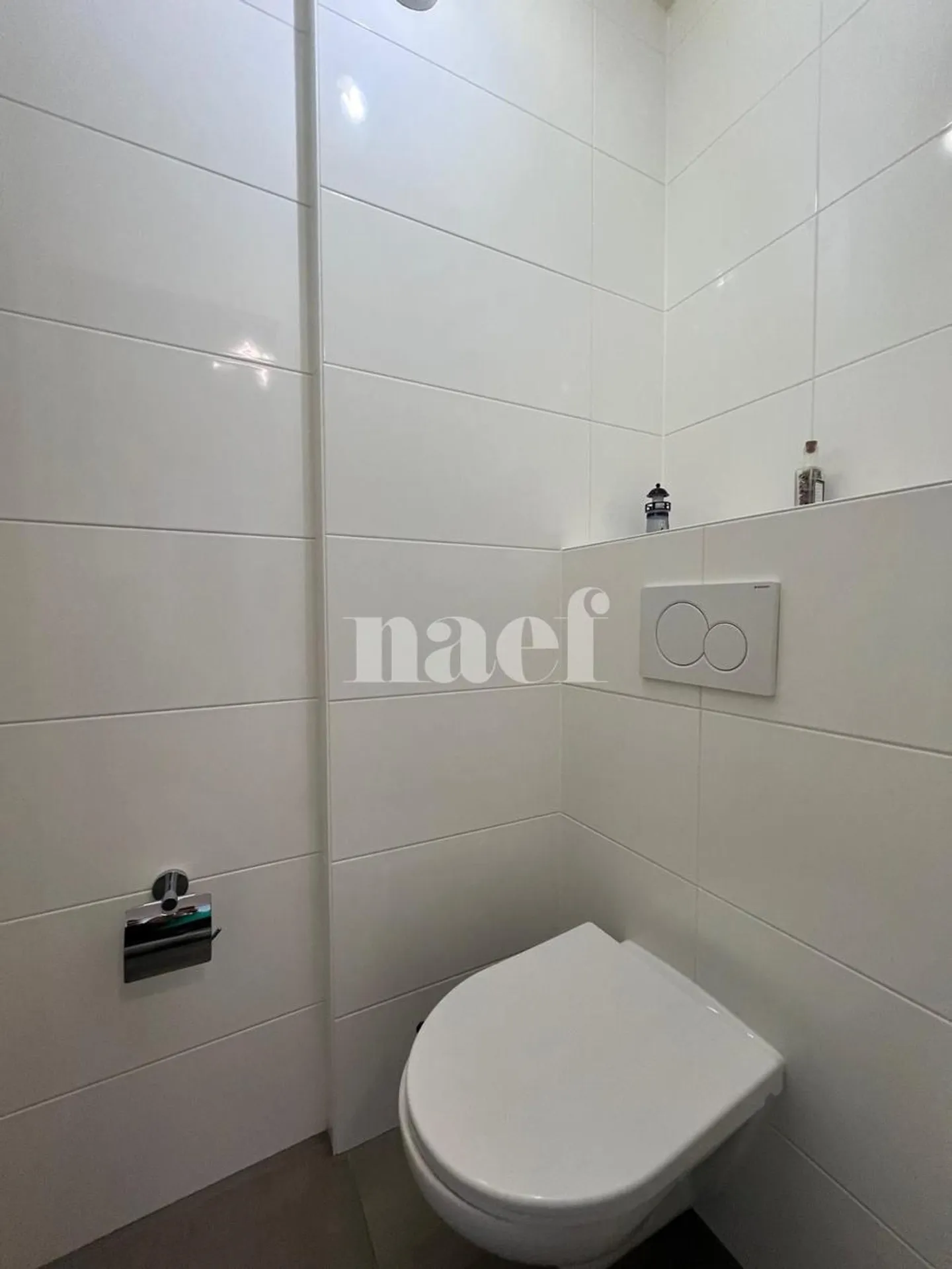 Vollständig renovierte Wohnung im Jahr 2023 nur wenige Schritte vom See und den Geschäften entfernt - Foto 7 von 10