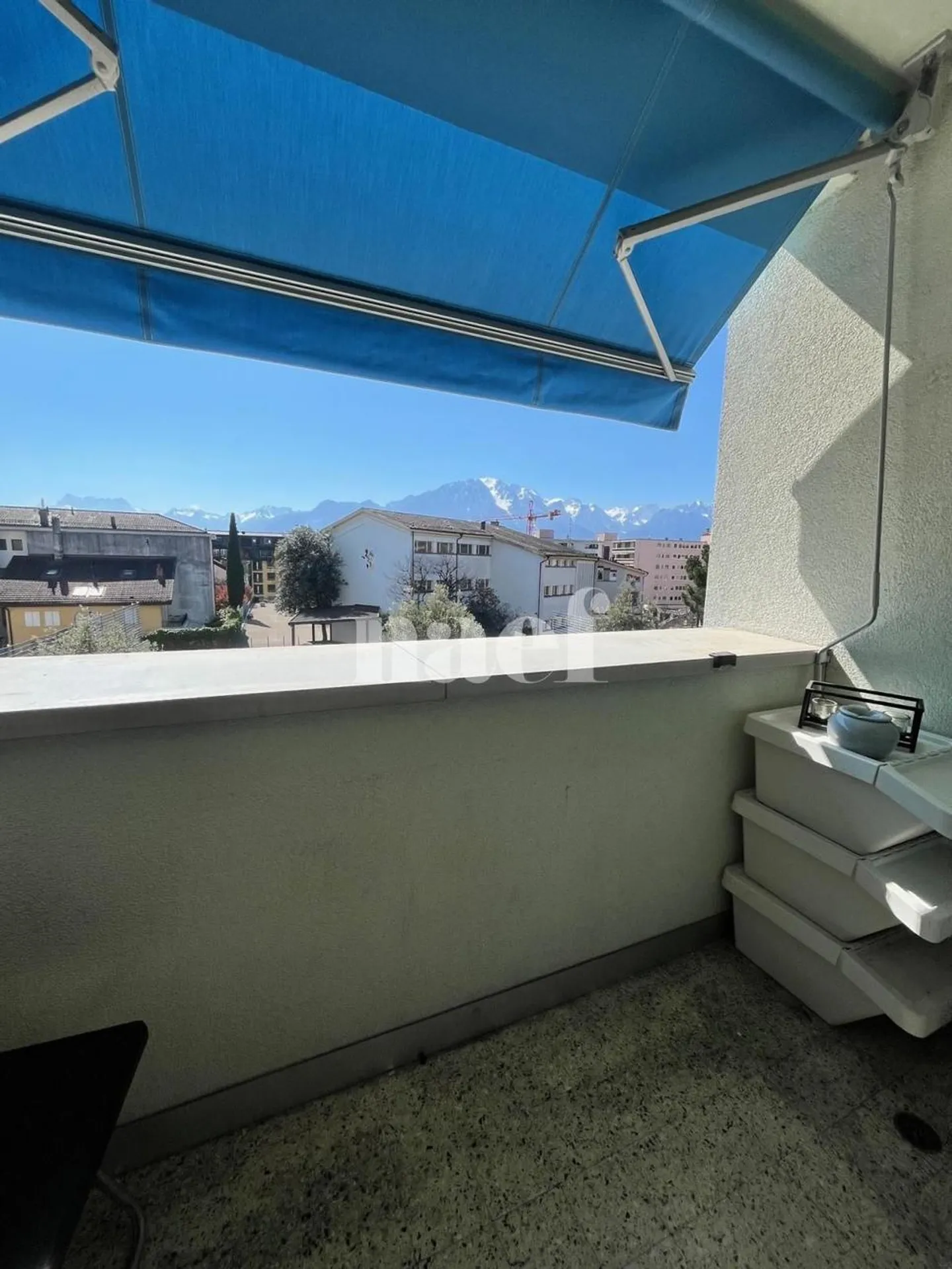 Vollständig renovierte Wohnung im Jahr 2023 nur wenige Schritte vom See und den Geschäften entfernt - Foto 10 von 10