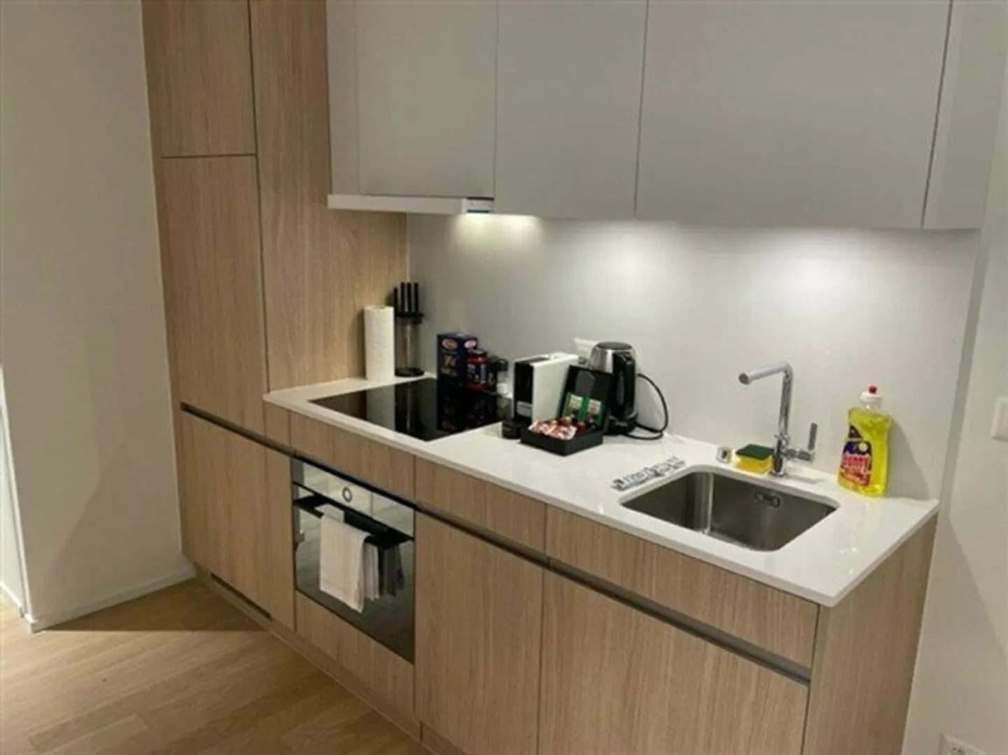 High-quality furnished 2-room apartment - Photo 4 of 11