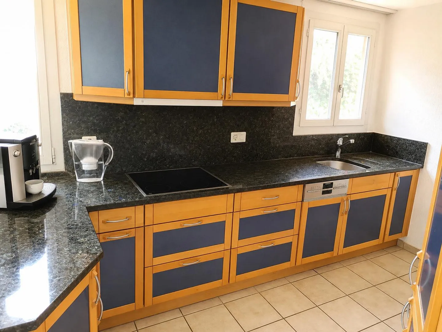 Charmant appartement en duplex de 5,5 pièces dans un endroit calme, temporaire - Photo 8 sur 17