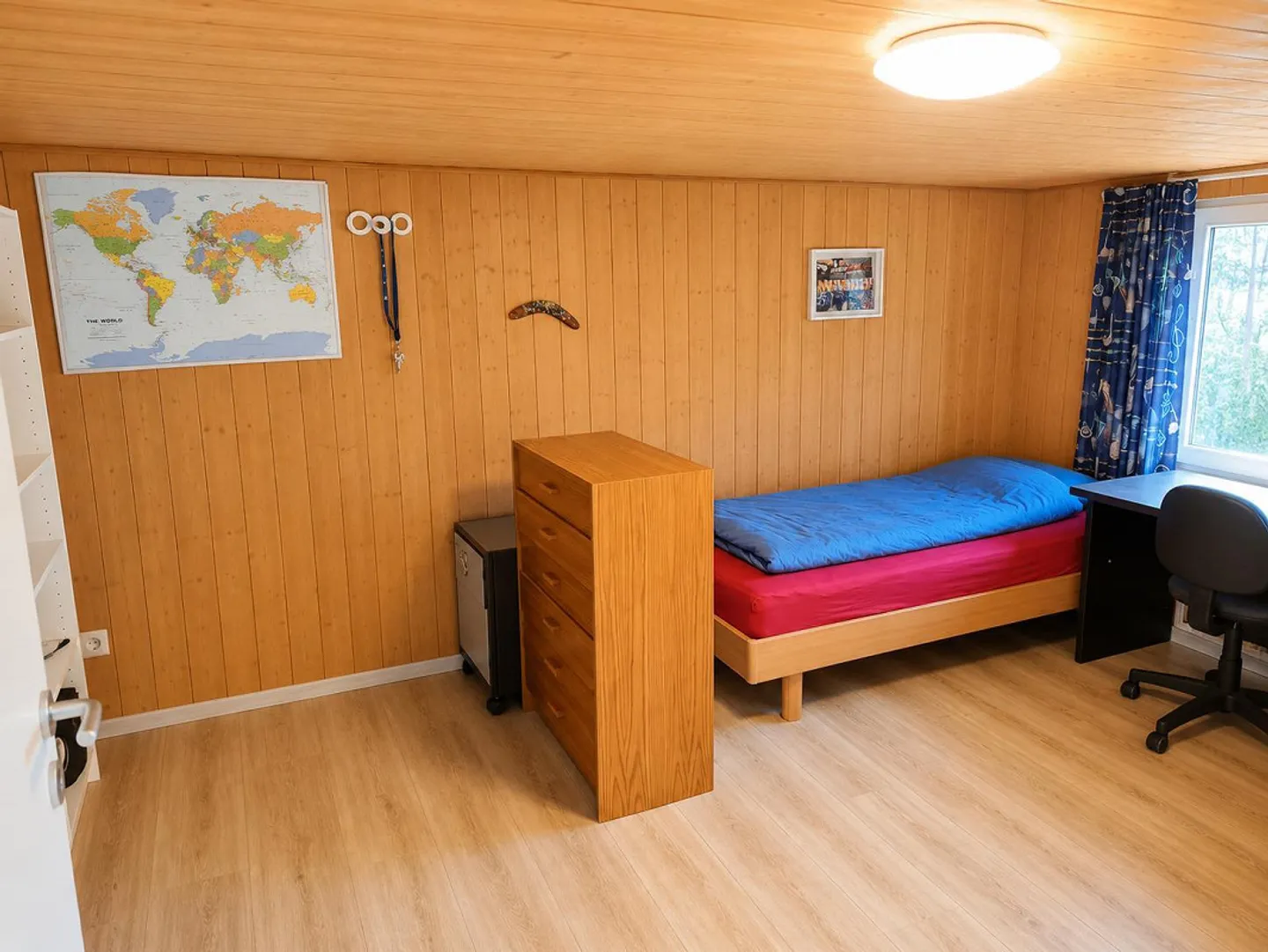 Charmant appartement en duplex de 5,5 pièces dans un endroit calme, temporaire - Photo 15 sur 17