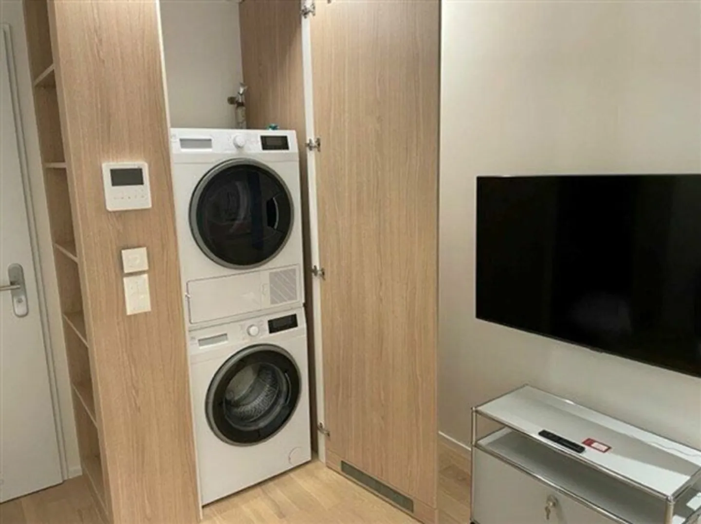 High-quality furnished 2-room apartment - Photo 8 of 11