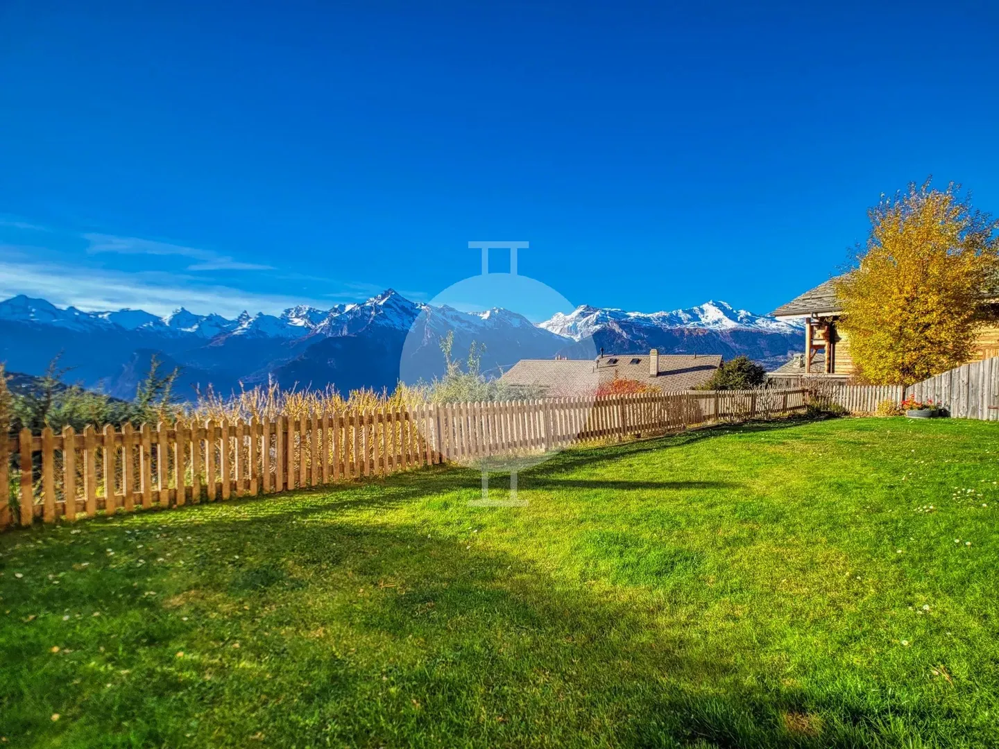 Magnifique appartement de 5,5 pièces avec grand jardin et vue panoramique sur les montagnes - Photo 14 sur 14