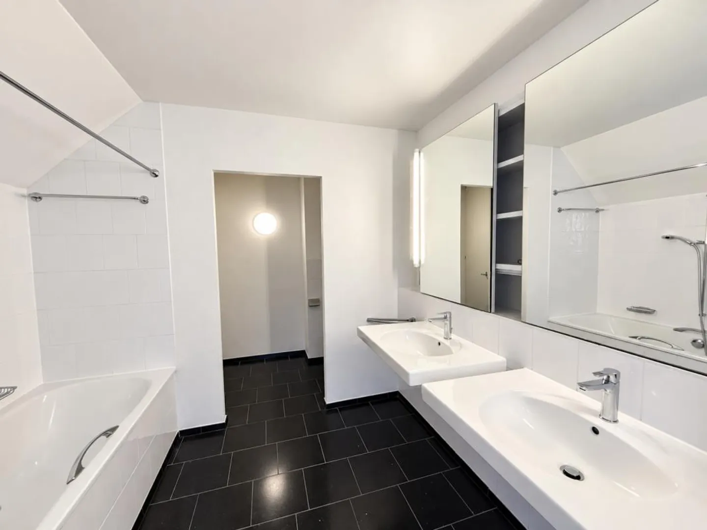 Grosszügige 4.5-Zi.-Maisonette-Wohnung mit Hobbyraum - Photo 11 sur 12
