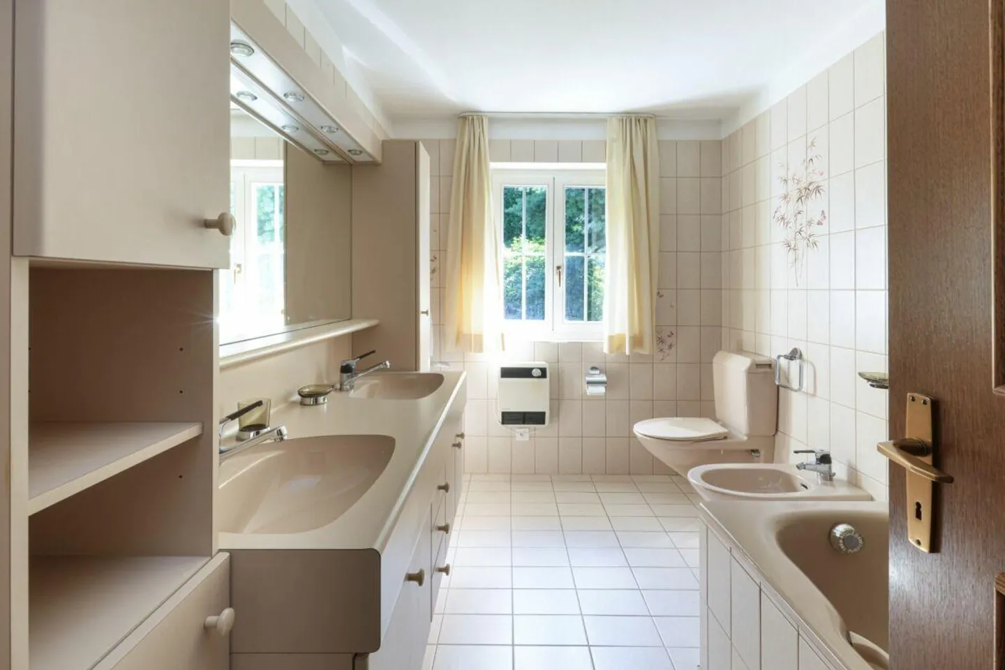 CEVIO - Enchanting house immersed in greenery - Photo 6 of 20