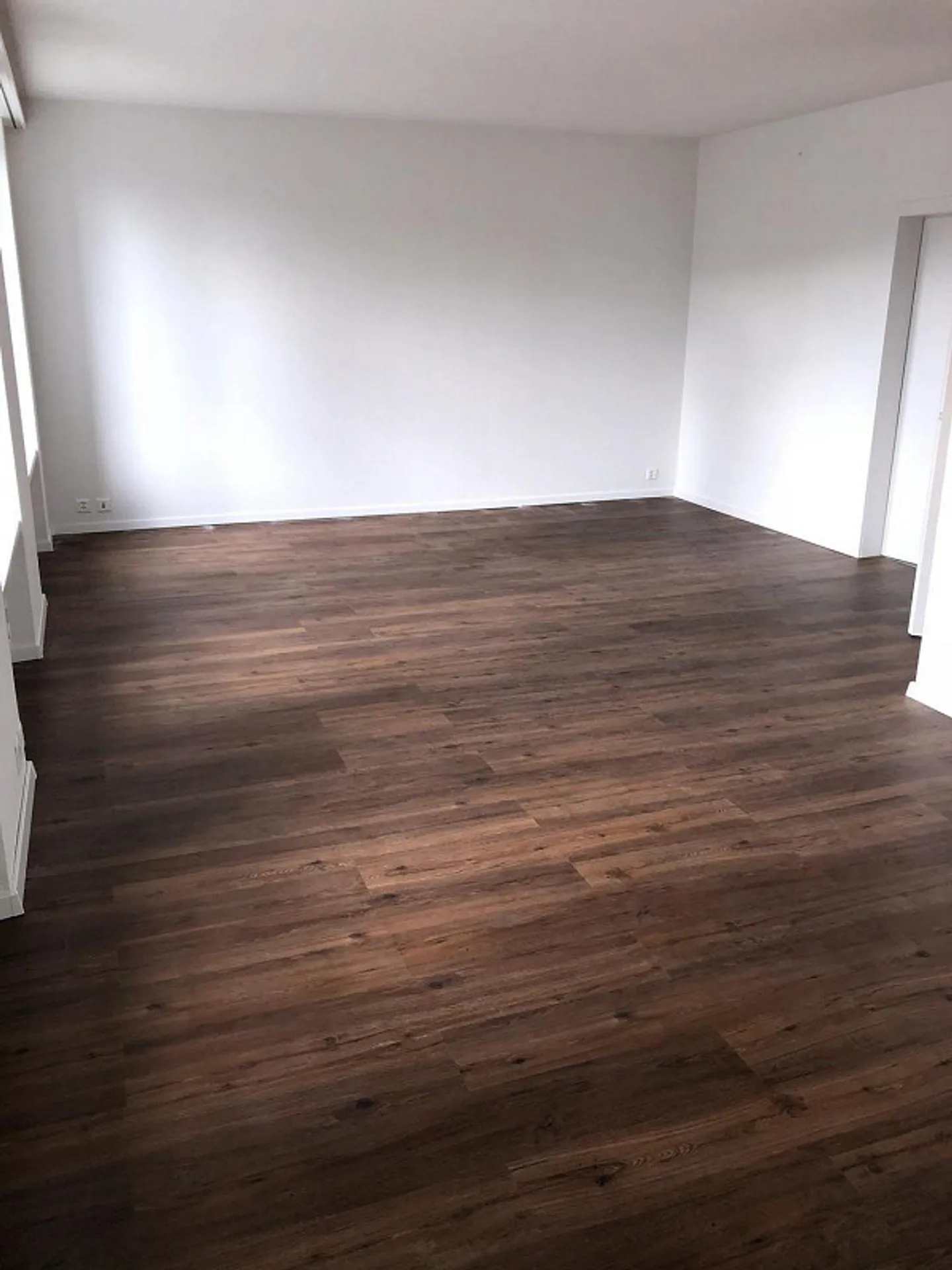 Appartement central de 3,5 pièces avec terrasse à louer à Burgdorf - Photo 3 sur 10