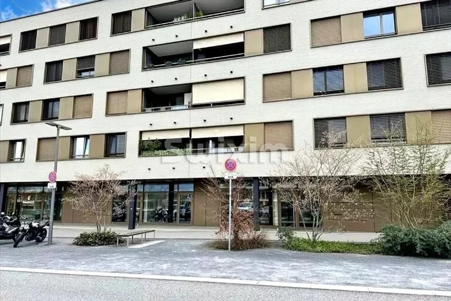 Vente - Boutique Meyrin  - Photo 5 sur 5