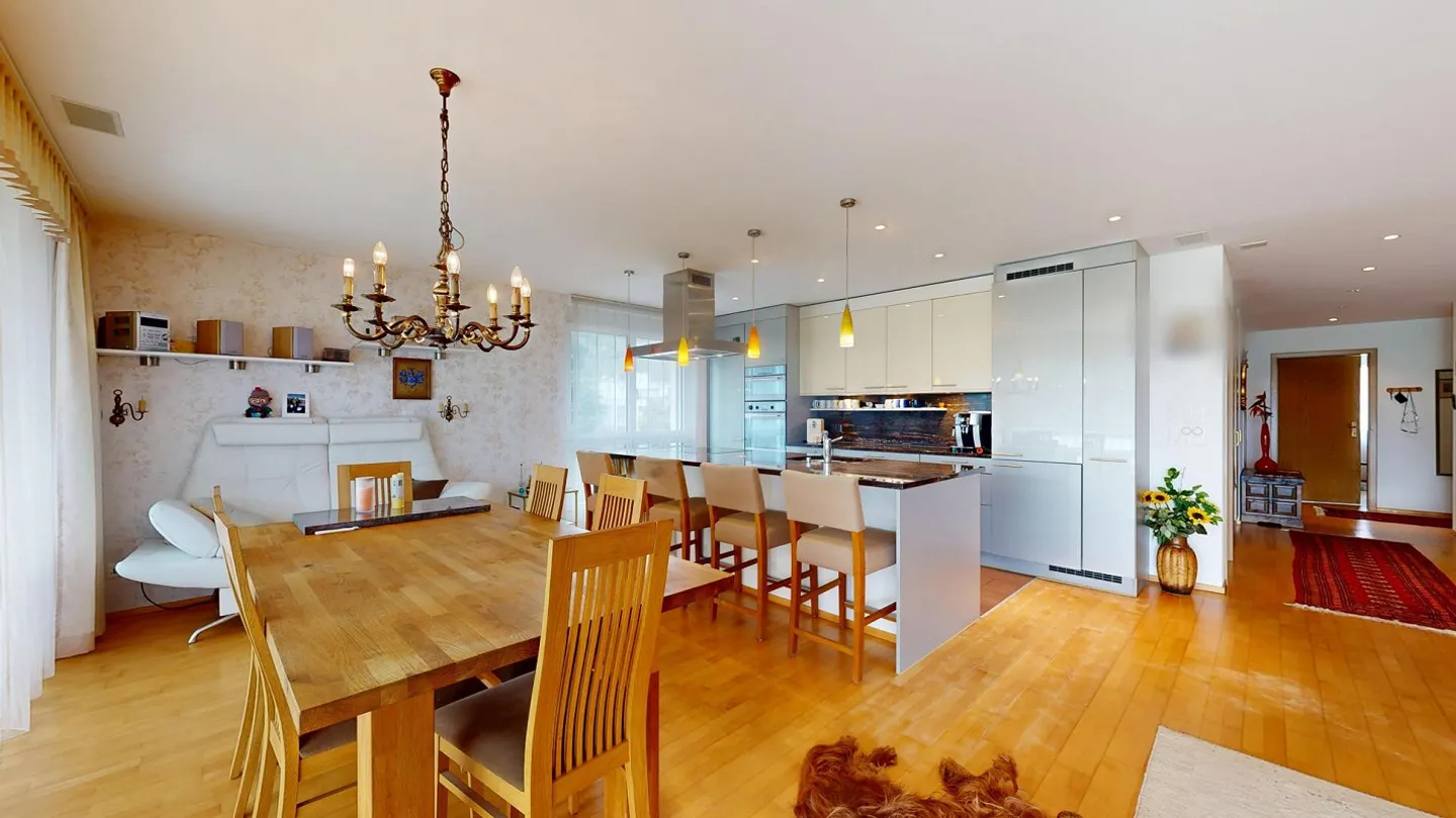 Grosszügige Wohnung mit Bergblick - Foto 6 von 17