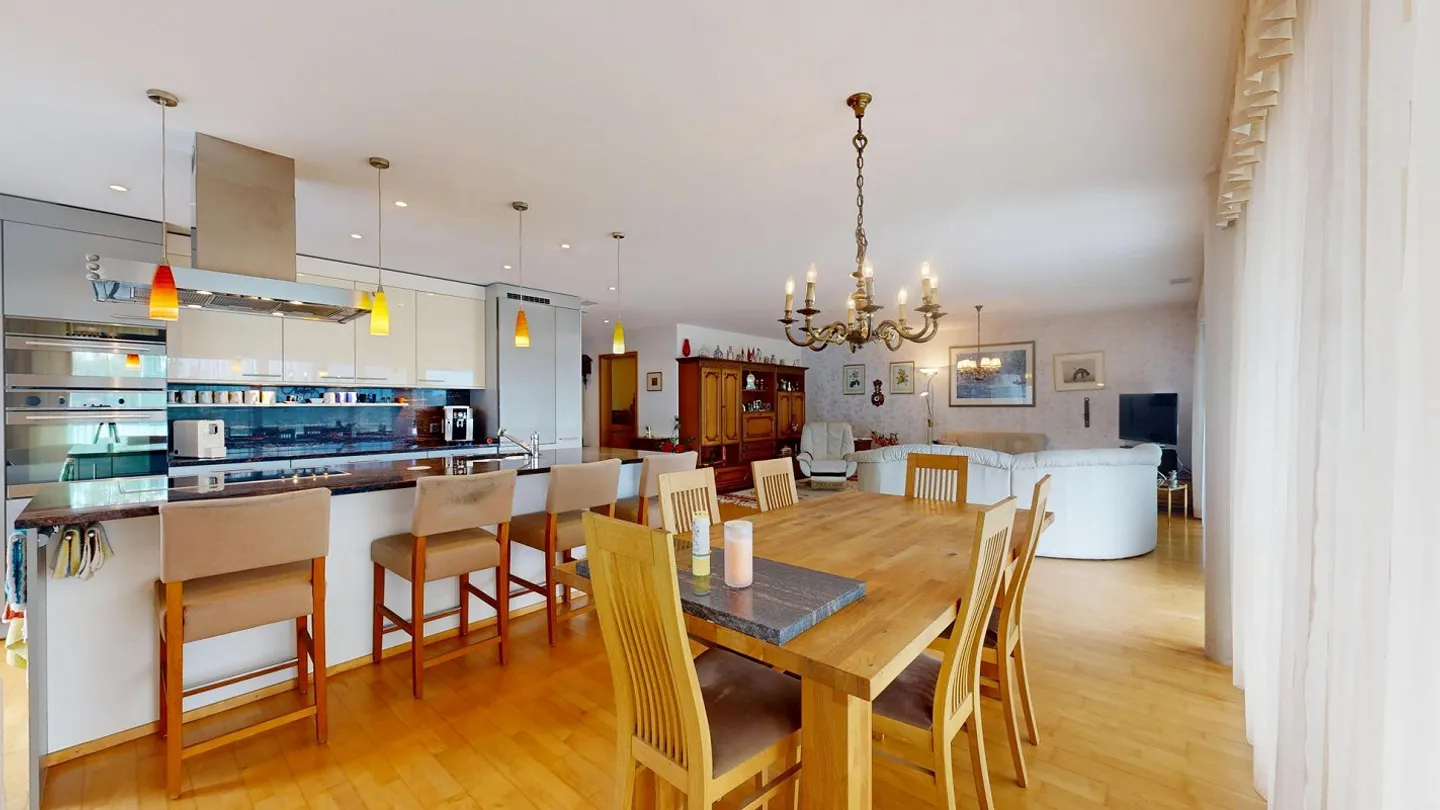 Grosszügige Wohnung mit Bergblick - Foto 9 von 17