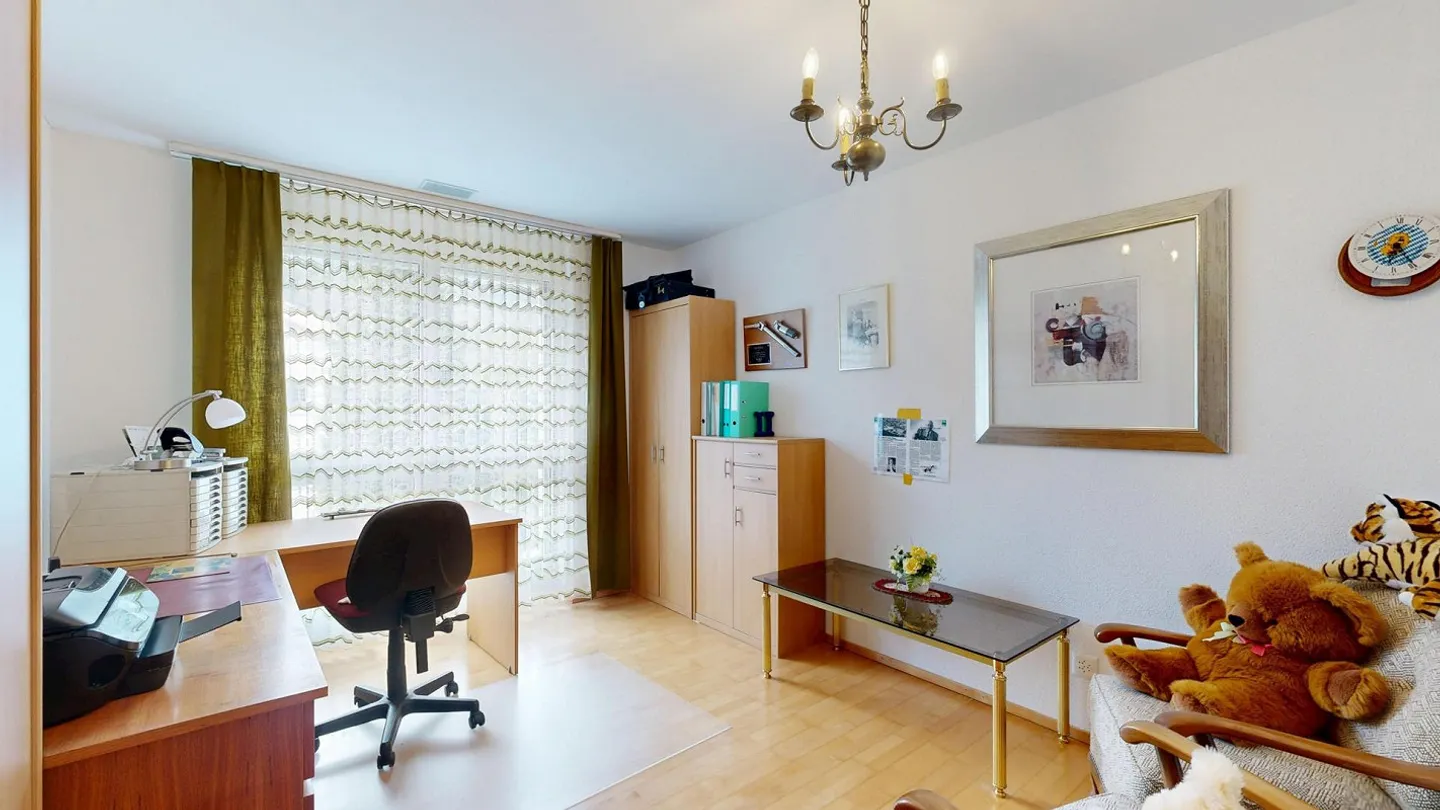 Grosszügige Wohnung mit Bergblick - Foto 13 von 17