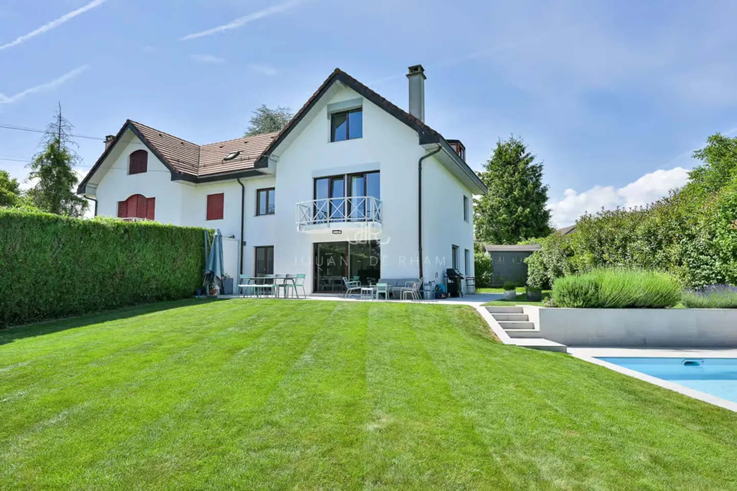 Schöne Doppelhaushälfte mit Pool in strategischer Lage - Mies - Foto 2 von 12