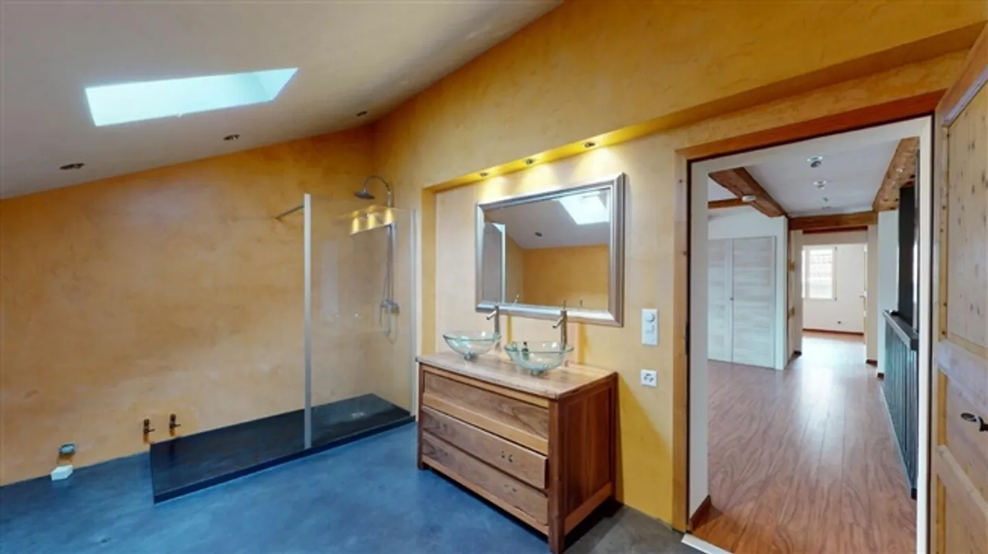 «6.5 Zimmer Bauernhaus in Rickenbach mit Scheune» - Foto 7 von 14