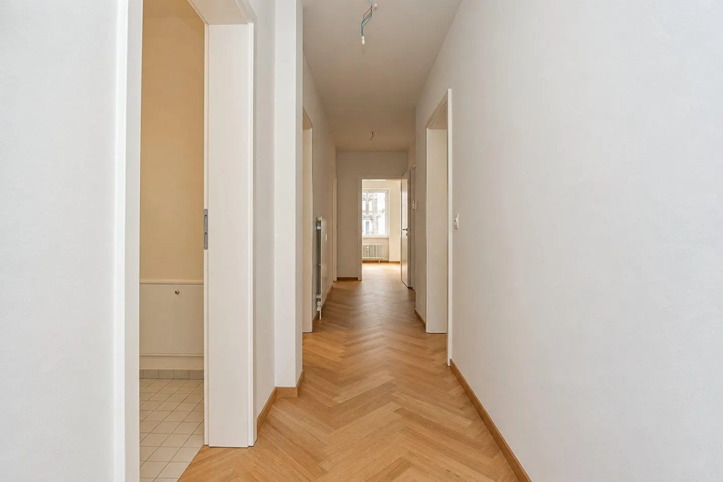 First rental after complete renovation | Stylish living with private... - Photo 5 of 12